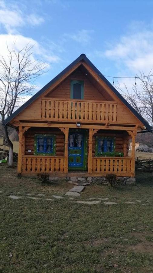 Complex Traditional Casuta Bunicilor-Breb Екстериор снимка