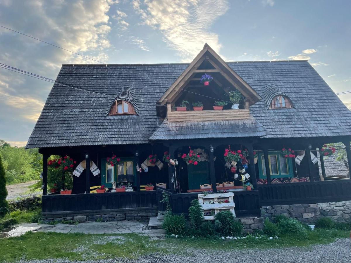 Complex Traditional Casuta Bunicilor-Breb Екстериор снимка