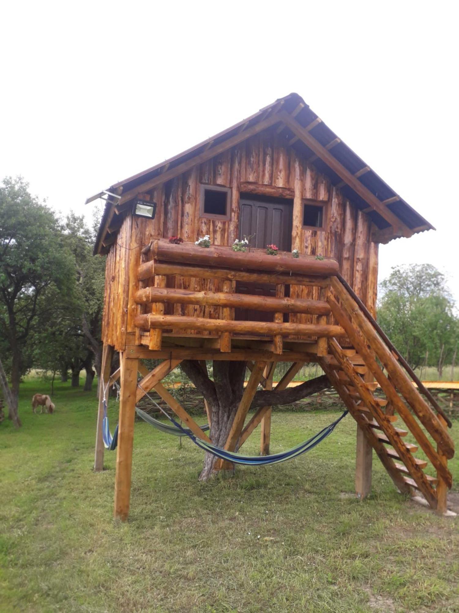 Complex Traditional Casuta Bunicilor-Breb Екстериор снимка