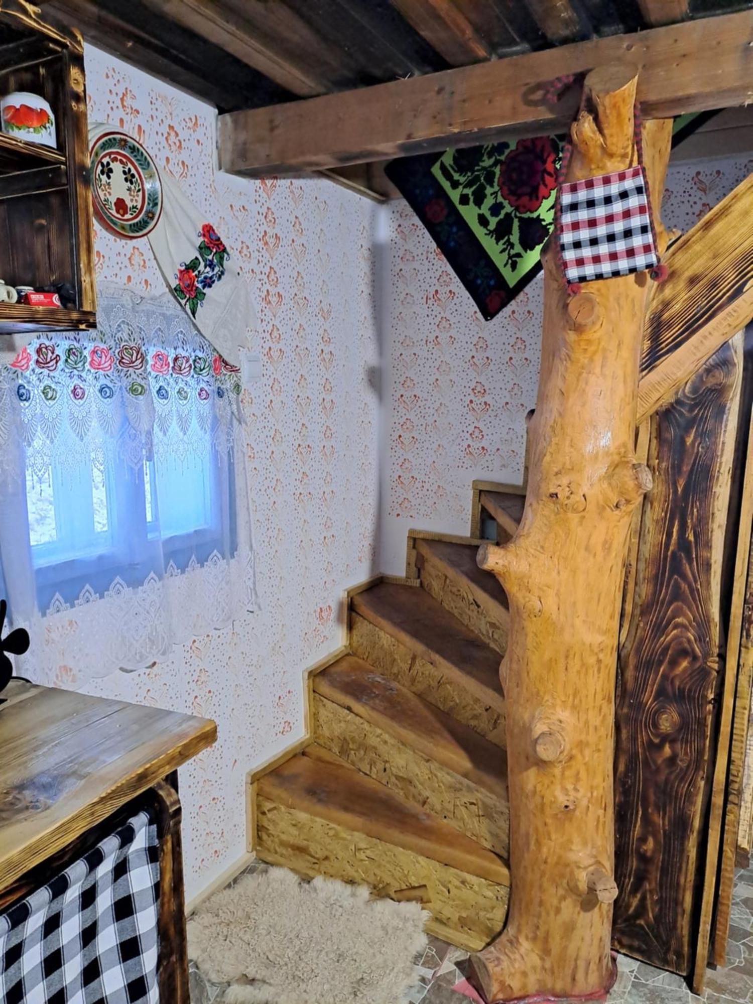 Complex Traditional Casuta Bunicilor-Breb Екстериор снимка