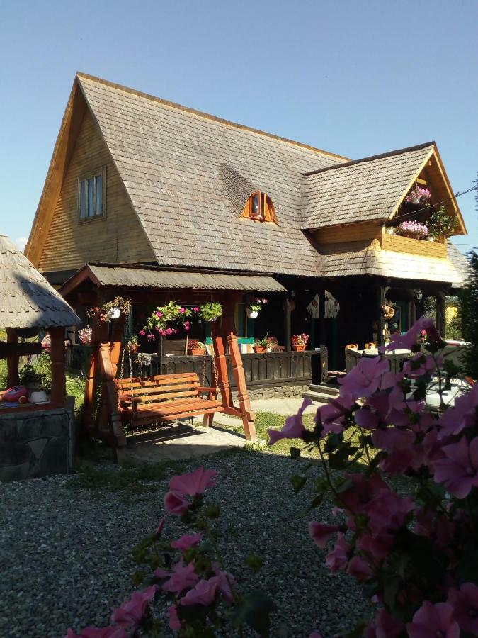 Complex Traditional Casuta Bunicilor-Breb Екстериор снимка